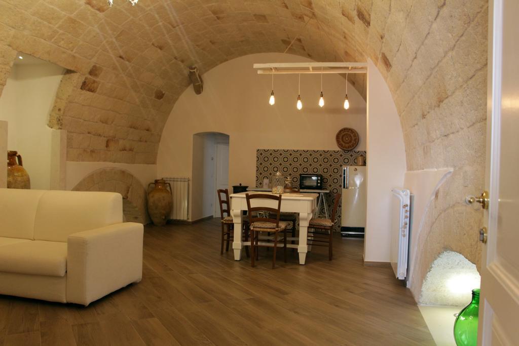 Palazzo Manfredi - Bed And Breakfast Monopoli Ngoại thất bức ảnh